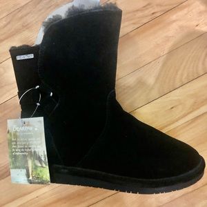 BEARPAW ladies winter boots size 8